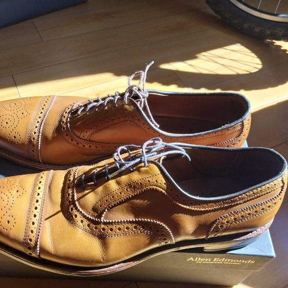 Allen Edmonds shoes - Picture 3 of 9